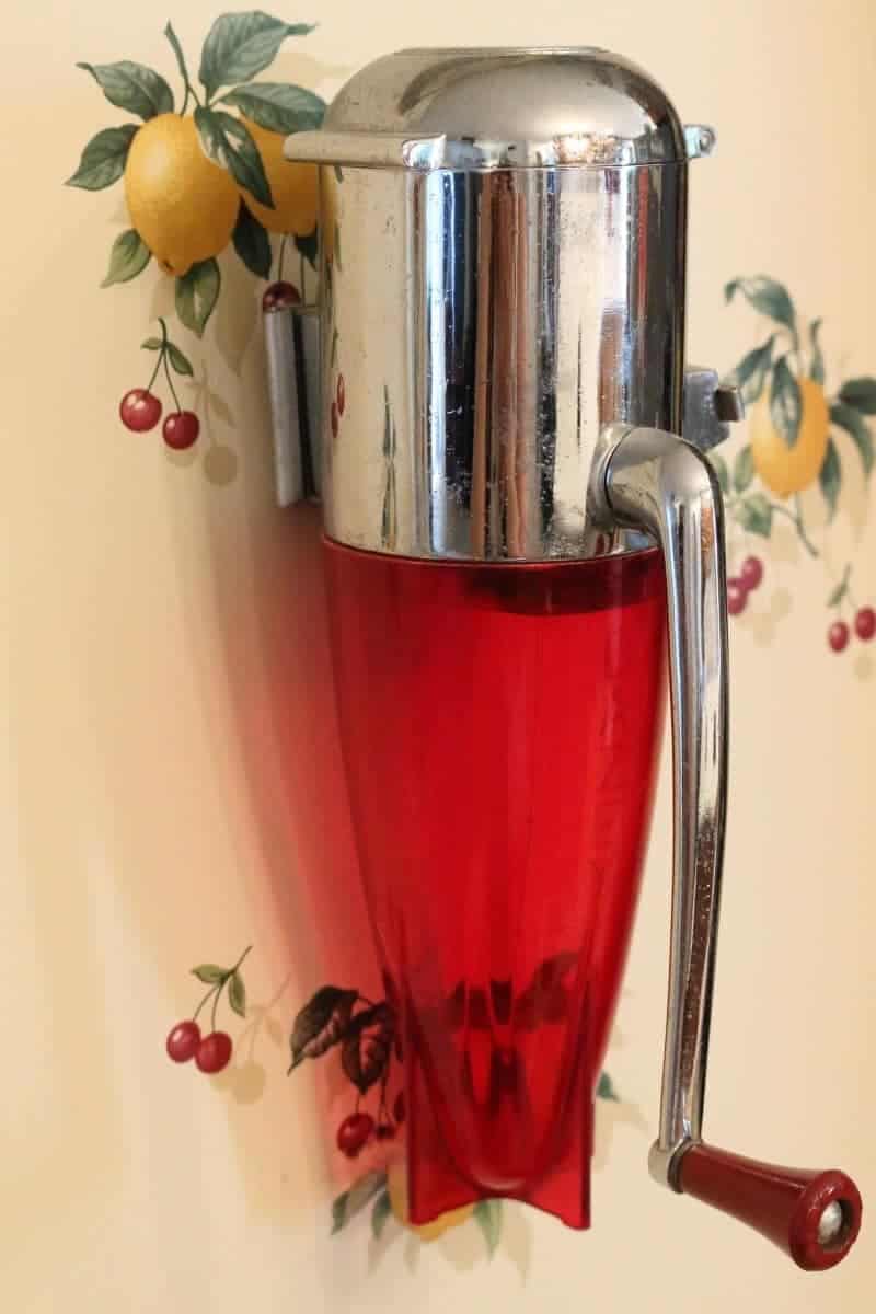 Vintage Dazey rocket ice crusher with red & chrome body