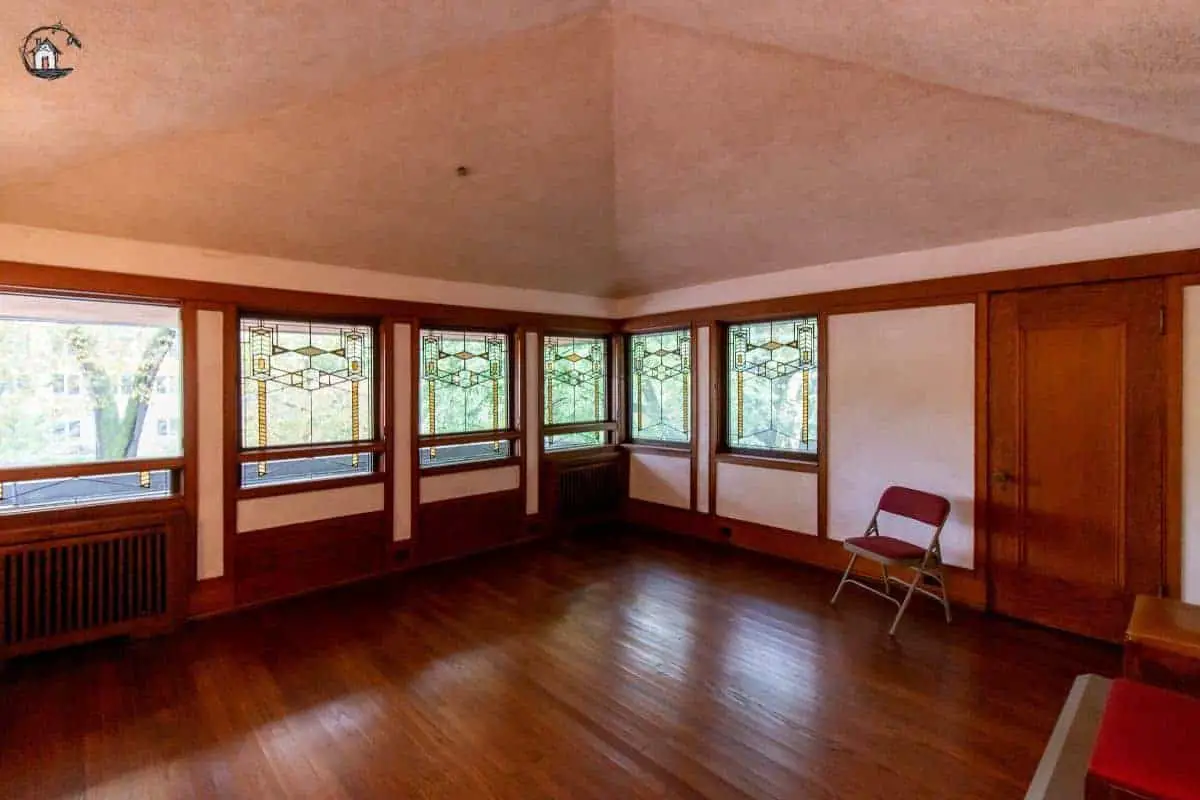 Photo of the interior of the Robie House. New houses can learn many design lessons from older homes. 