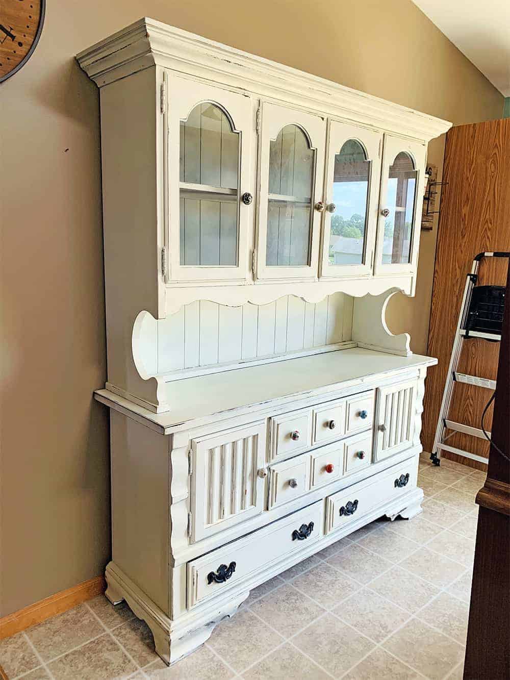 white dining room cabinet